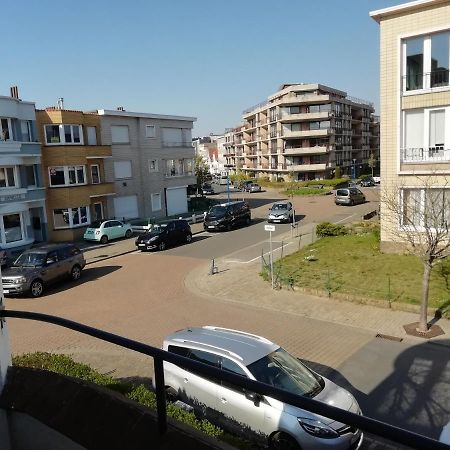 Lehouck Kamers Ontbijt Koksijde Exterior photo